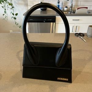 Jacquemus “Le Grand Chiquito”